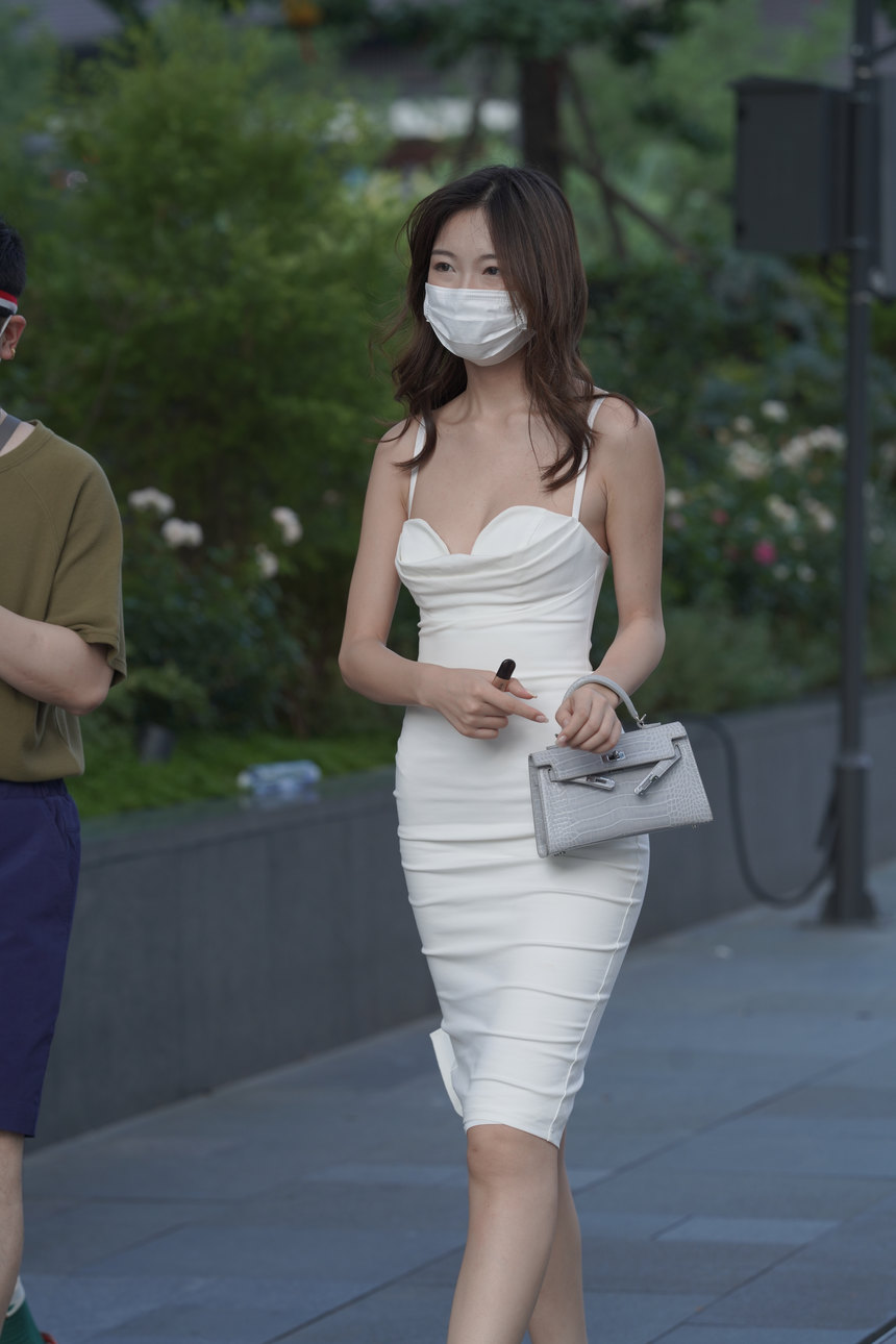 都市丽人白色包臀裙少妇【189P-2.1G】