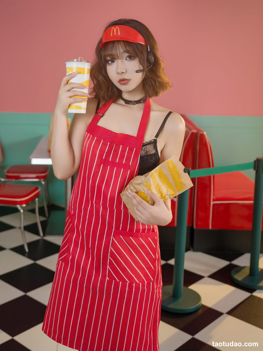 yuuhui玉汇 (Kokuhui) – 麦当劳的女服务员 [149P-2.12GB]